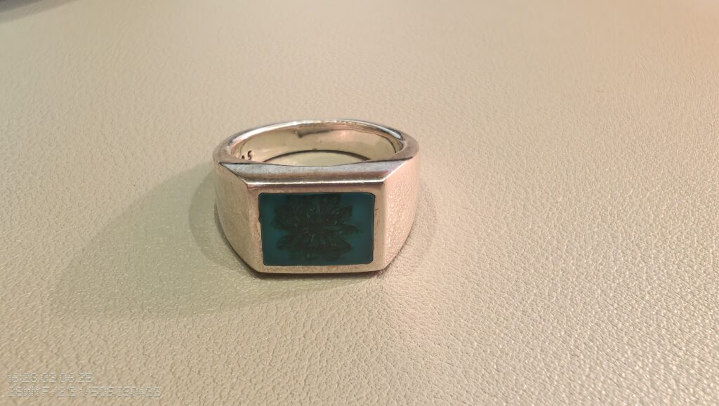 XOLOのSignet Ringの写真