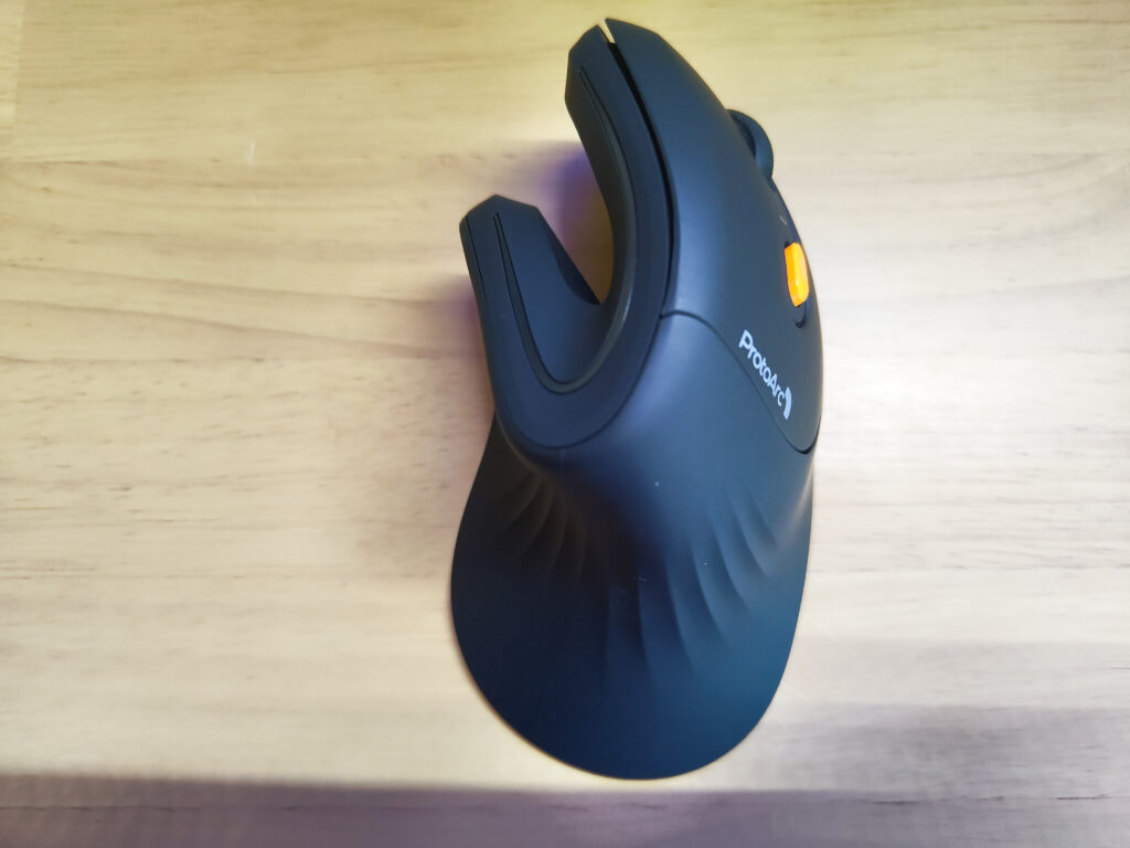 ProtoArc EM11 NLを上から撮った写真