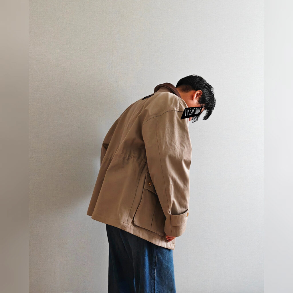 Cirnier(コルニエ)レザーカラーブルゾンのコーデ斜め後ろから