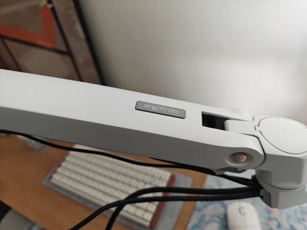 エルゴトロンLXのロゴ部分