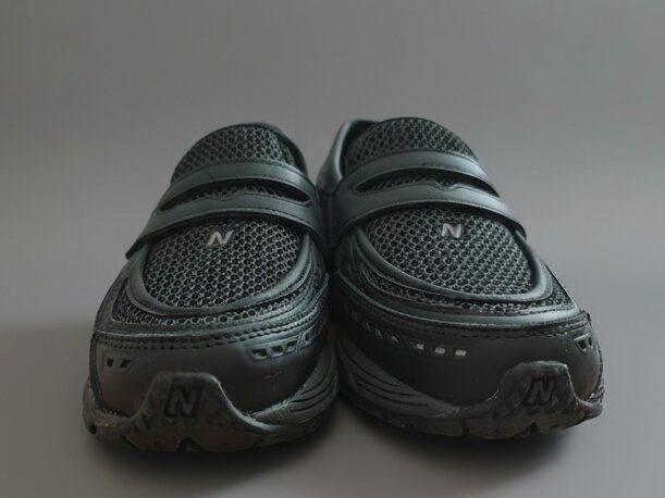 New Balance 1906Lの正面からの写真