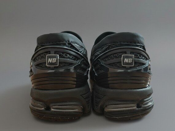 New Balance 1906Lの後ろからの写真