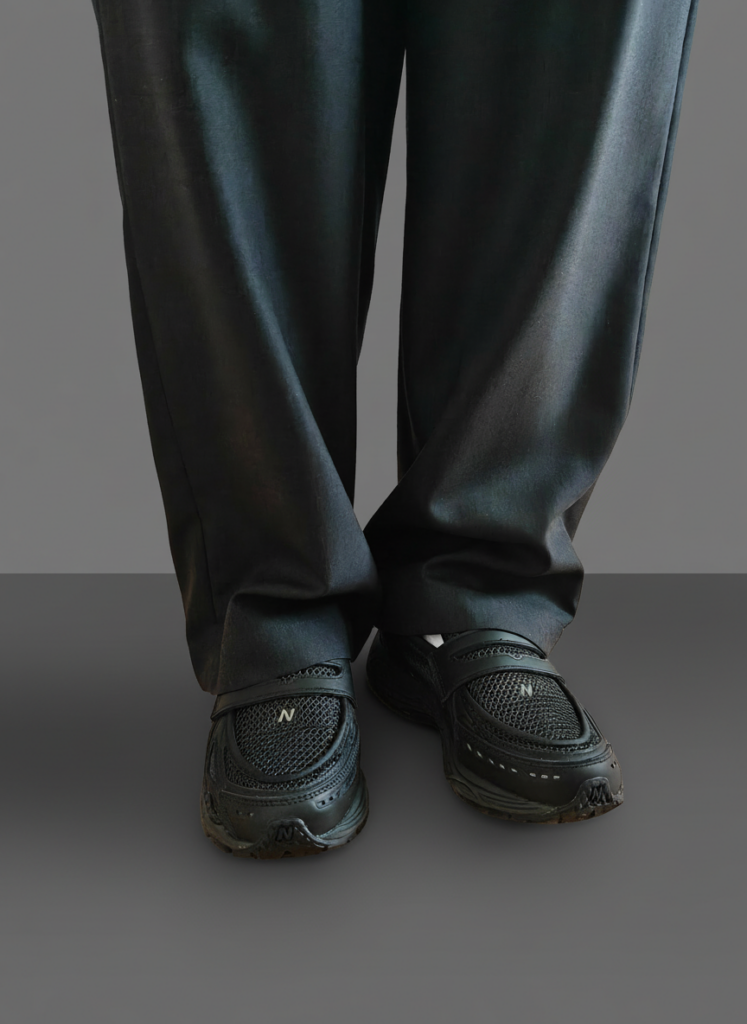 New Balance 1906Lのスラックスのコーディネート