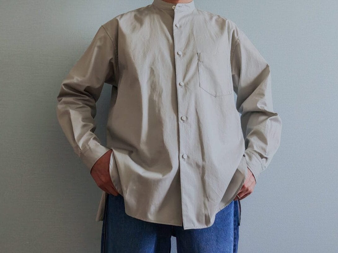 Cornierのフィンクスコットンシャツを着用した写真