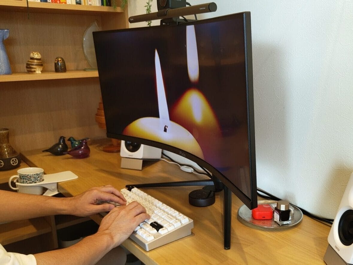 rainy75でタイピングしている写真