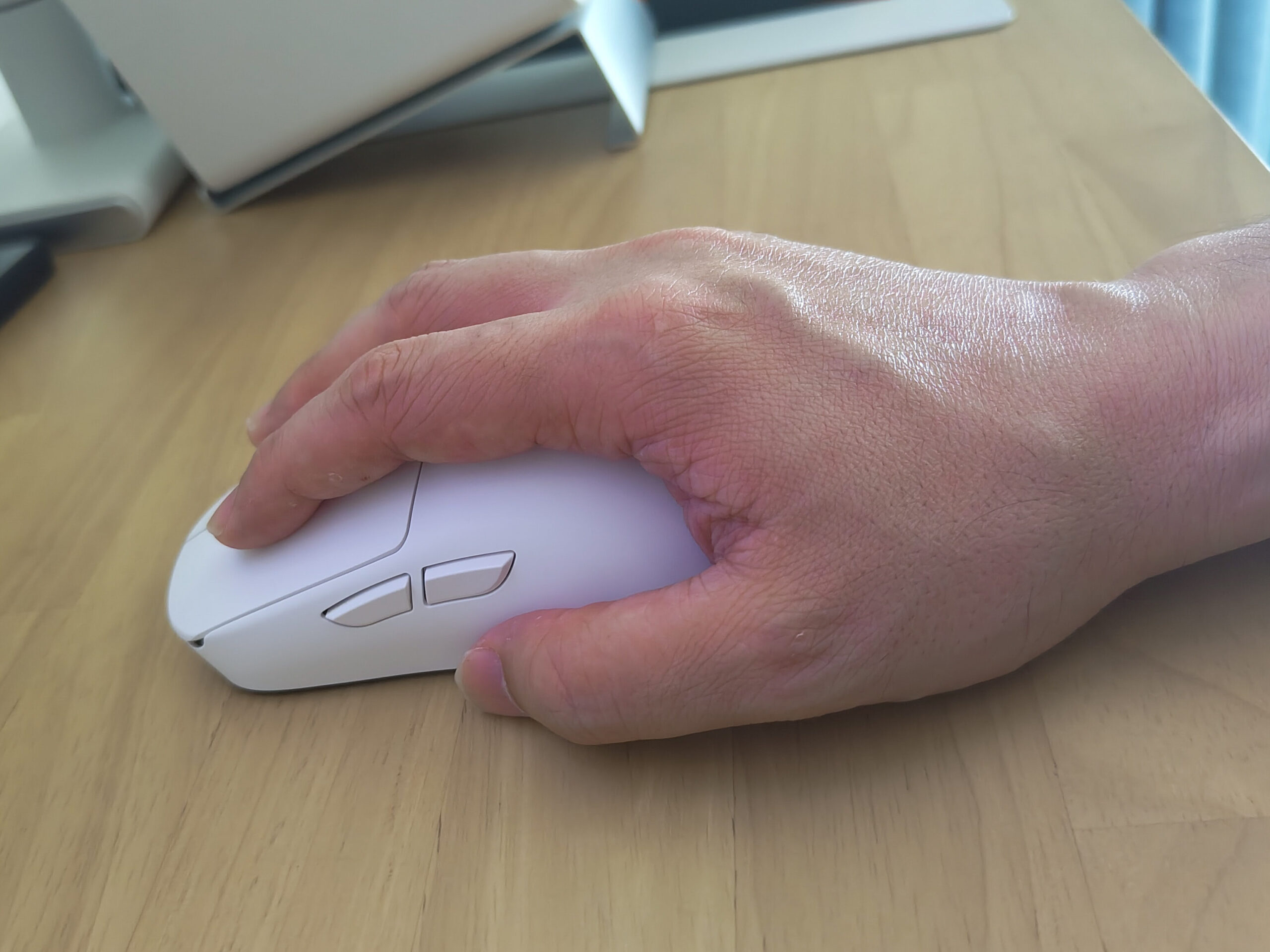 AIM1時雨を握った写真