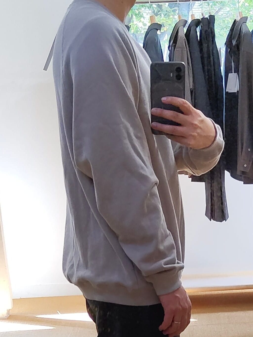 cornierのSUPIMA AGING JERSEY SWEAT SHIRTS着用写真